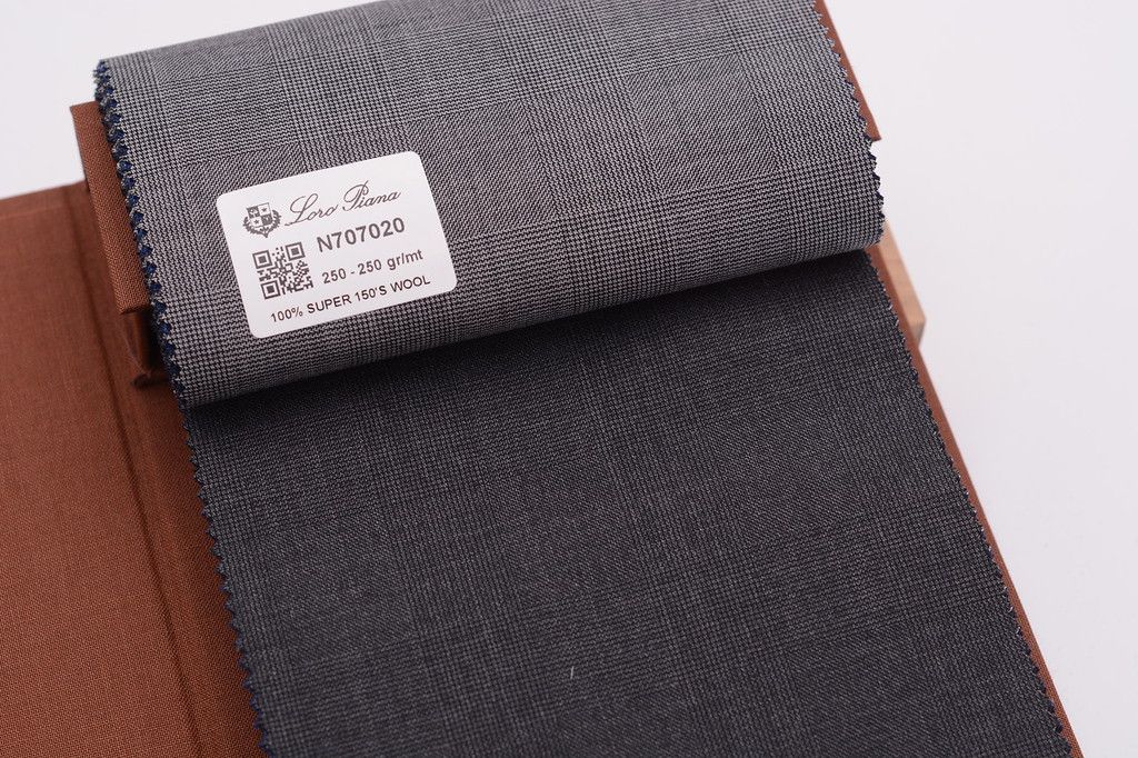 Loro Piana Australis Super 150s