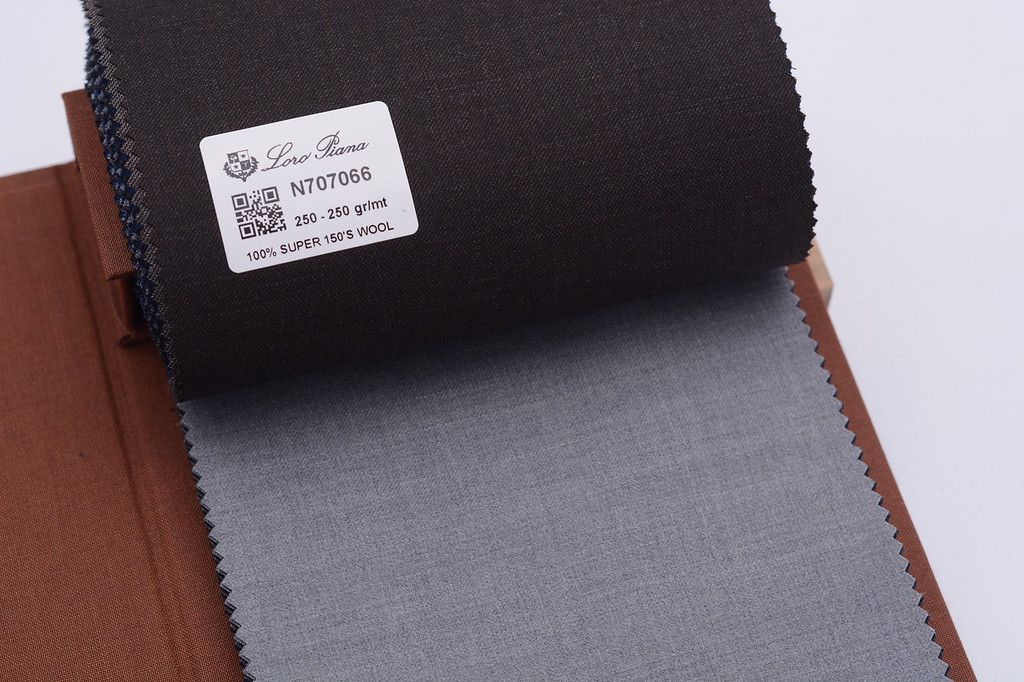 Loro Piana Australis Super 150s