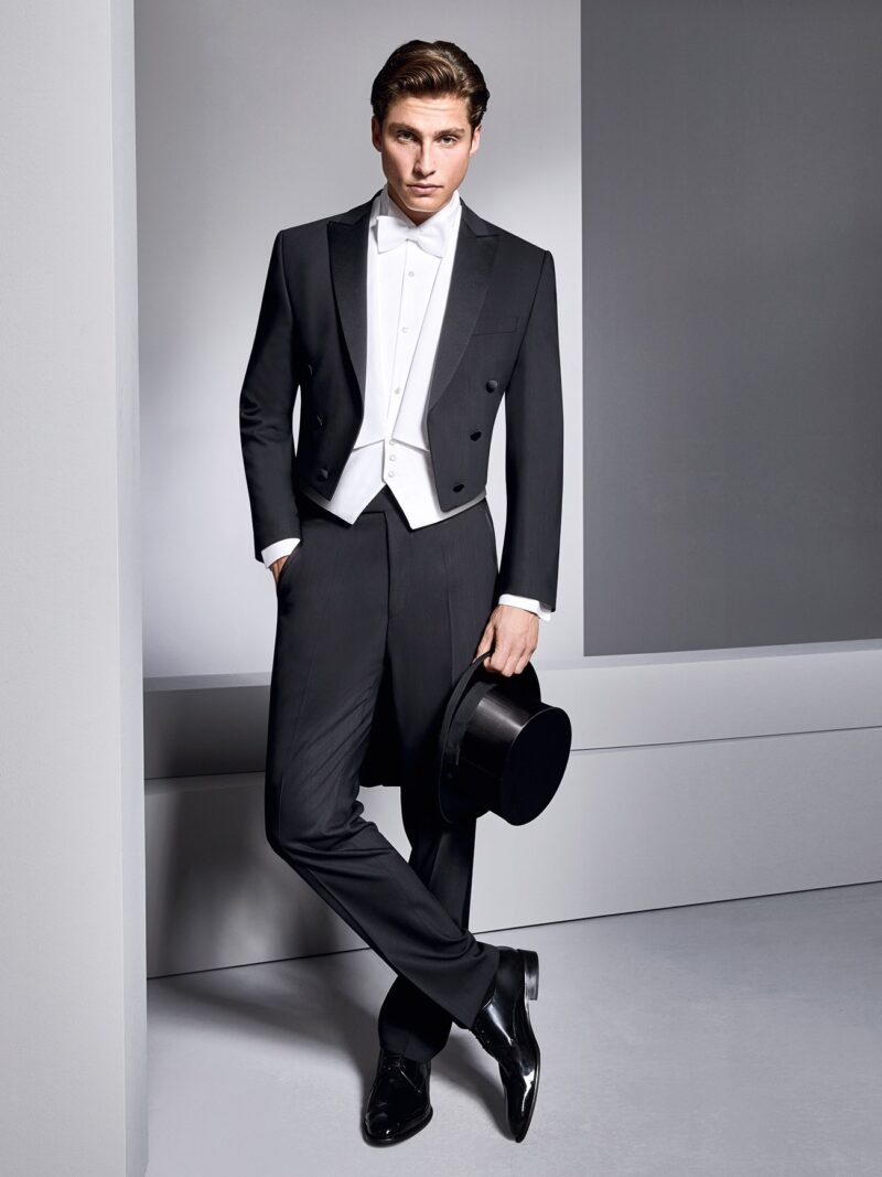 ΦΡΑΚΟ ΚΟΣΤΟΥΜΙ ΜΑΥΡΟ