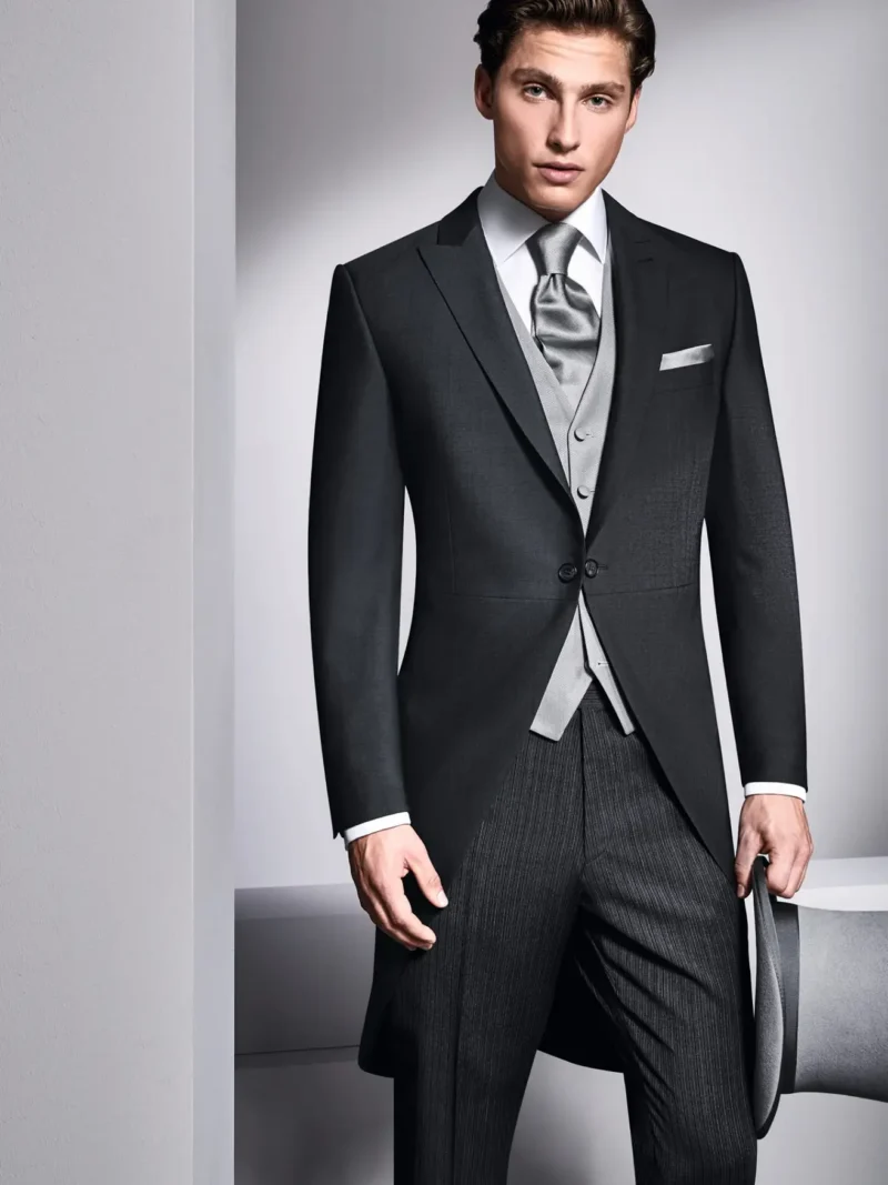 Γαμπριάτικα κοστούμια Morning Coat